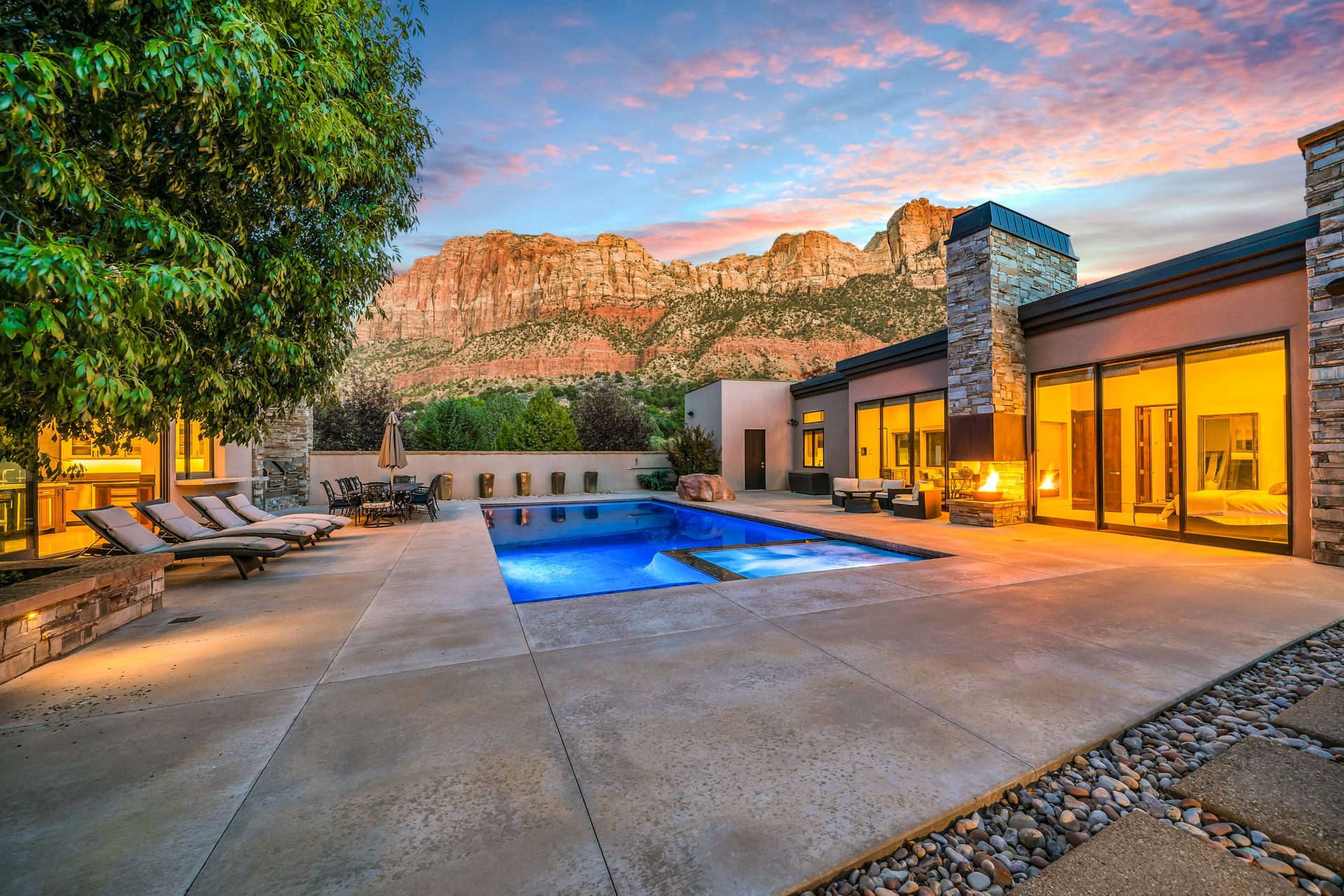 Red Rock Golden Hour