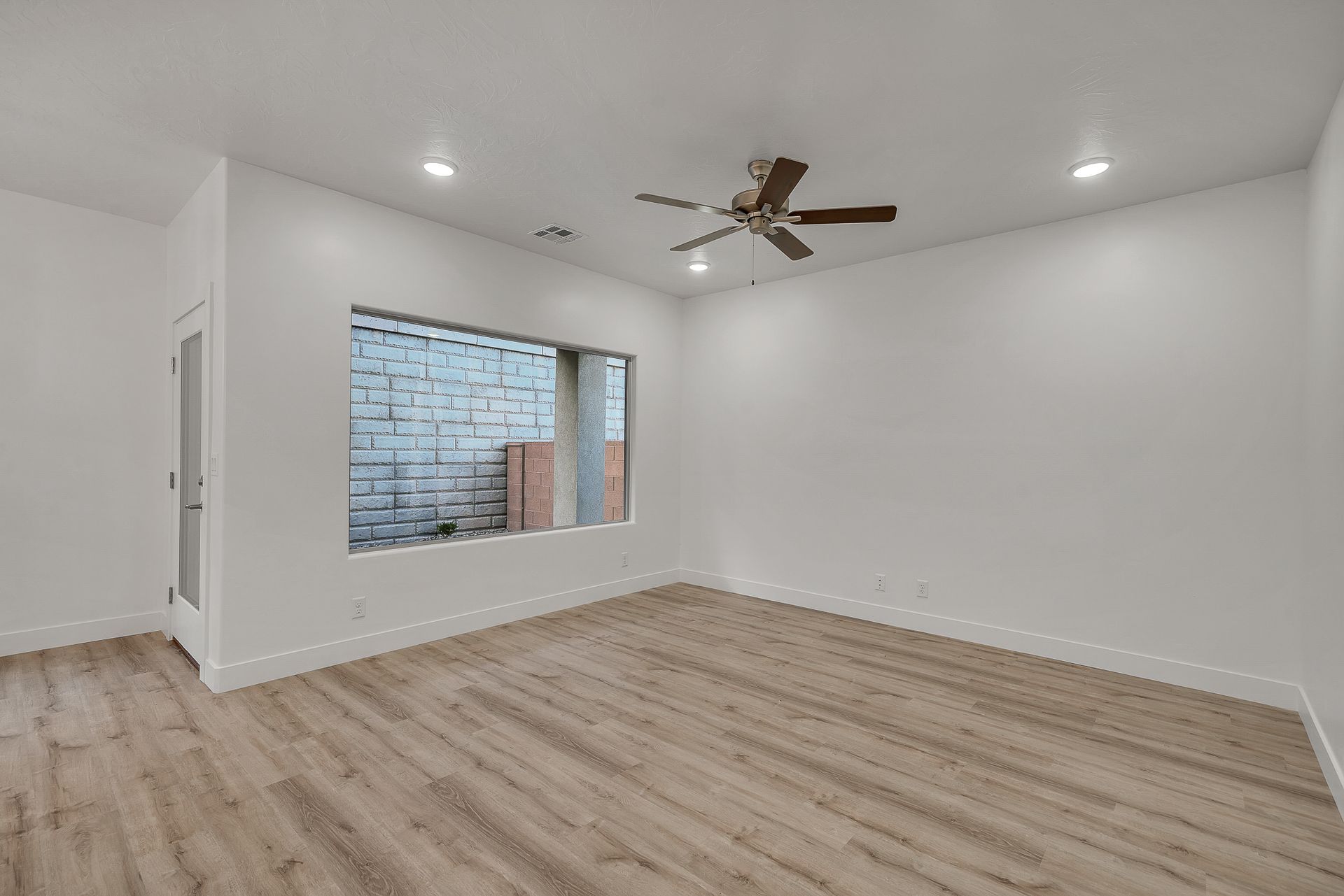 Vacant room